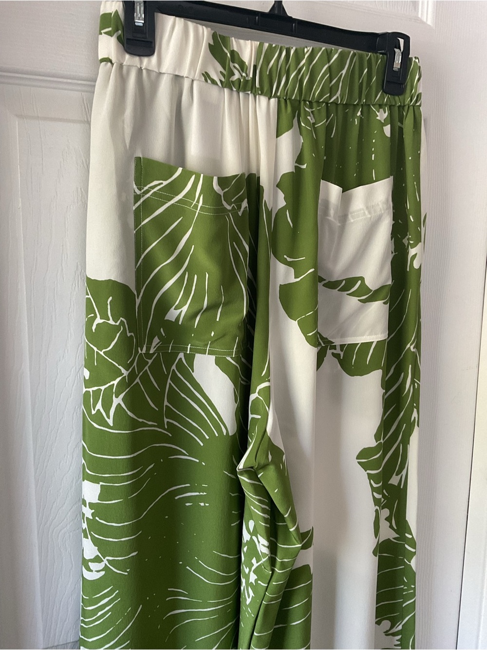 Banana Republic M Tall 100% Silk Floral Wide Leg Palazzo Pants Green - Picture 7 of 13
